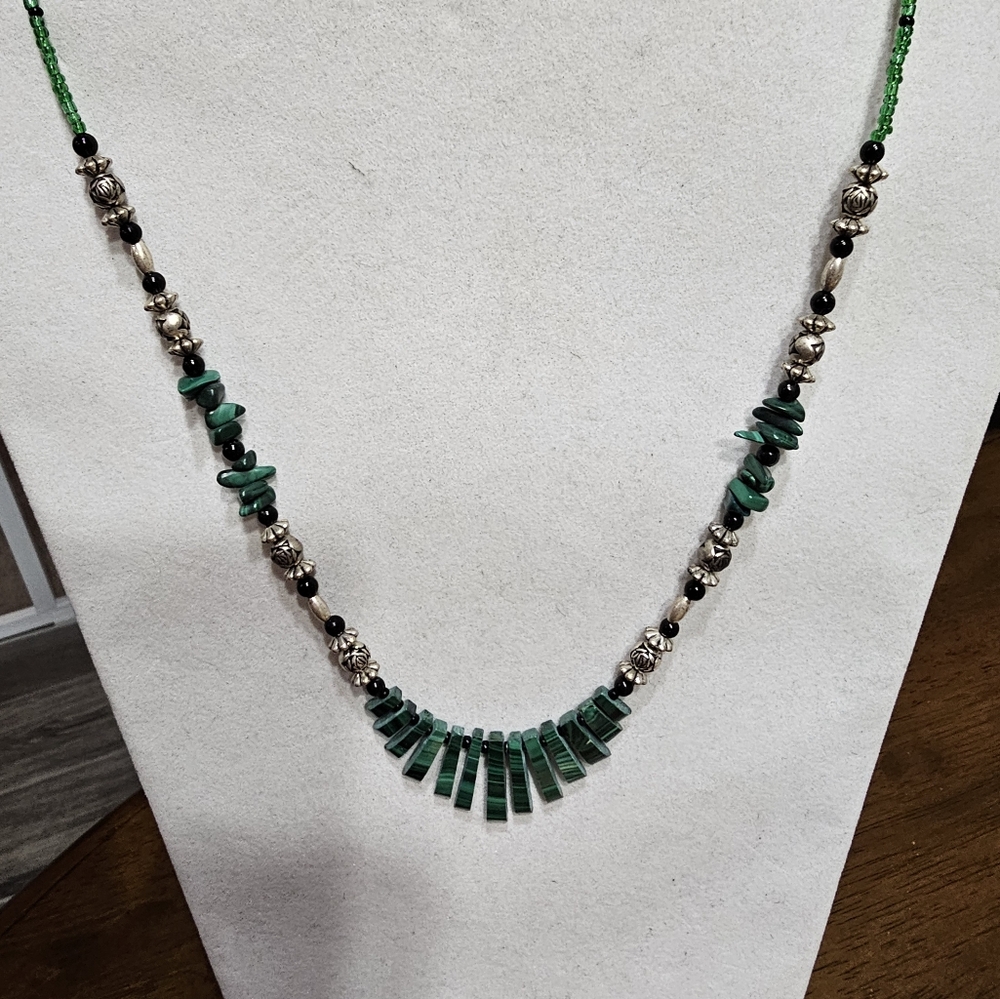 Malachite Necklace with Onyx, Glass, and Silver Beads - Picture 6 of 15